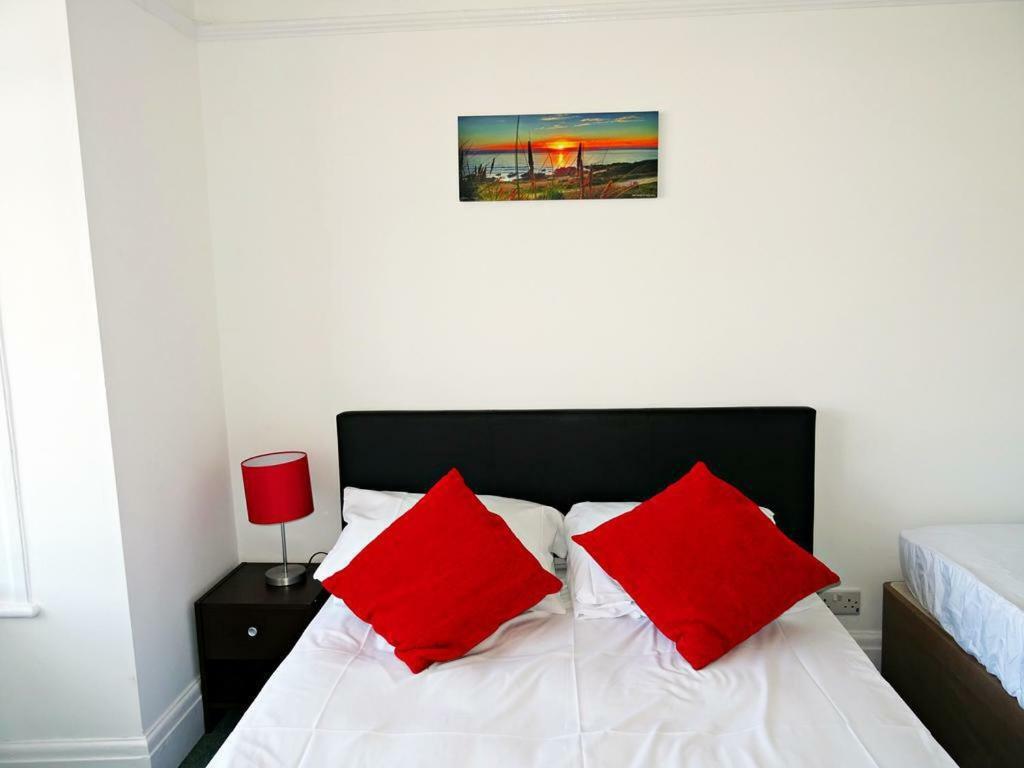 Ocean Breeze New Quay Exterior foto